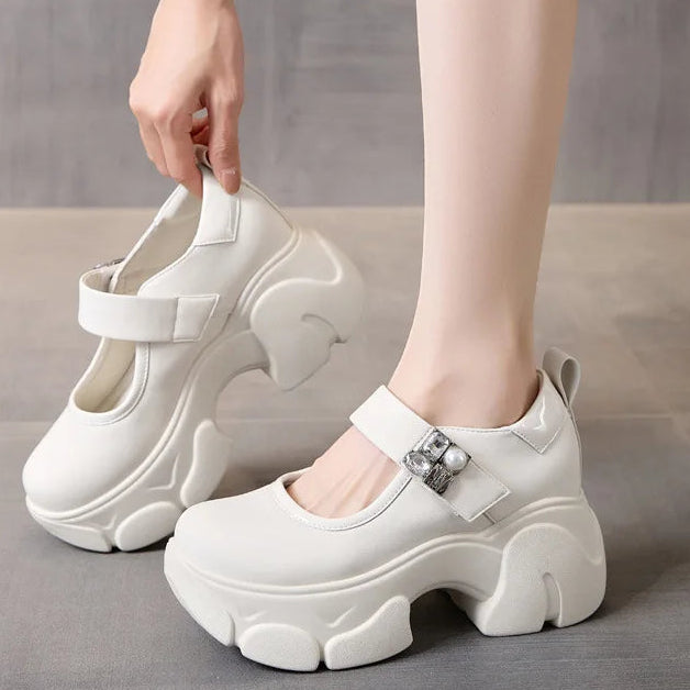 סנדל פלטפורמה גבוה וחתיכי מספרד עשוי עור מקורי ללוק נשי מדליק וללוק מנצח