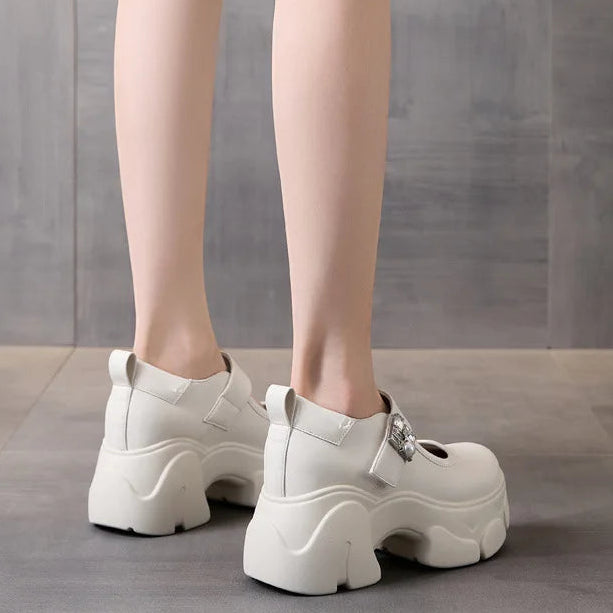 סנדל פלטפורמה גבוה וחתיכי מספרד עשוי עור מקורי ללוק נשי מדליק וללוק מנצח