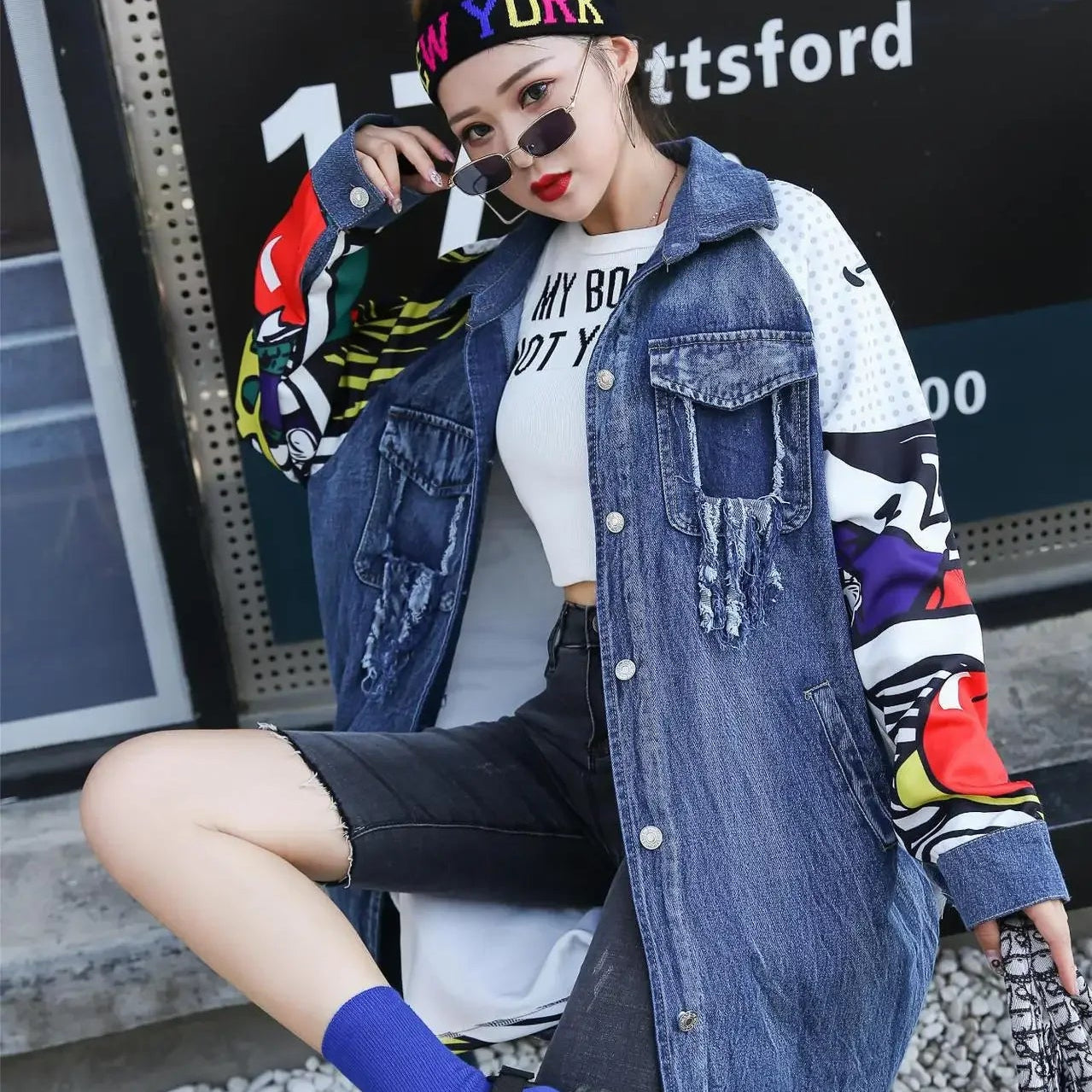 ג'קט קוריאני מג'ינס בגימור הדפס קומיקס אופנתי להופעה נשית בולטת