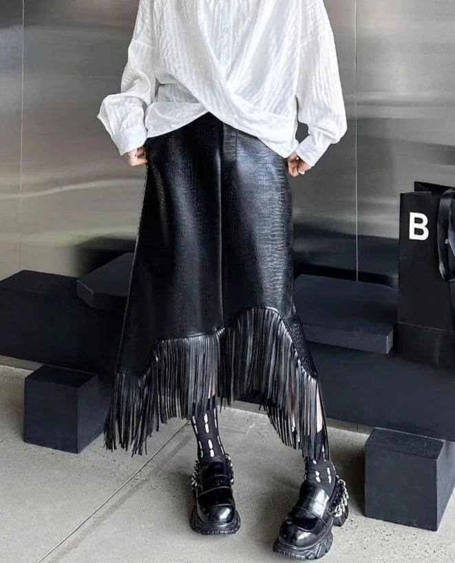 חצאית נשית חתיכית מושלמת להופעה נשית מרהיבה - לה איסלה