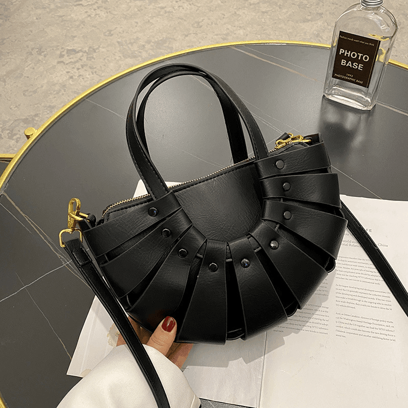 תיק ערב קטן לנשיאה של חפצים אישיים בגיזרה נשית ספרדית להופעה אופנתית משובחת - לה איסלה