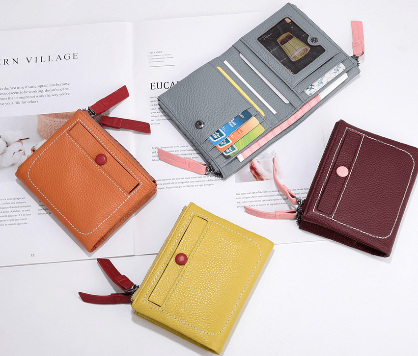 ארנק עור יוקרתי לנסיעות בחלוקת פטנט של תאים ללוק פרקטי ואופנתי