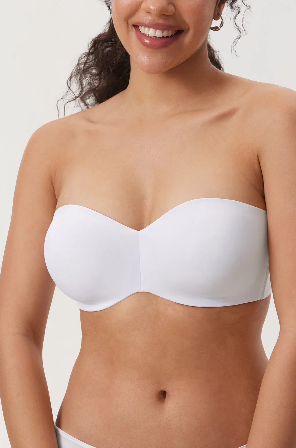 חזיית סטרפלס עם עצם וללא ריפוד בתמיכה לחזה טבעי שעומד במקום וללוק משגע