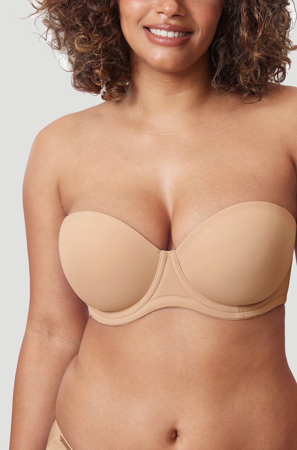 חזיית סטרפלס שחורה עם עצם לחזה שופע ולהופעה נשית סקסית שלך