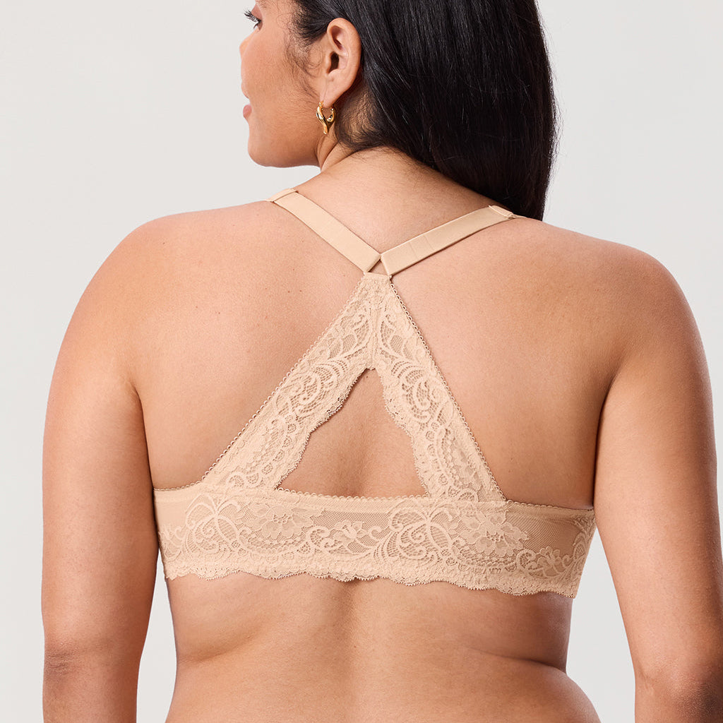 חזיית עצם בסגירה קידמית פרקטית בגימור דנטל תחרה ובשילוב איקס אופנתי בגב