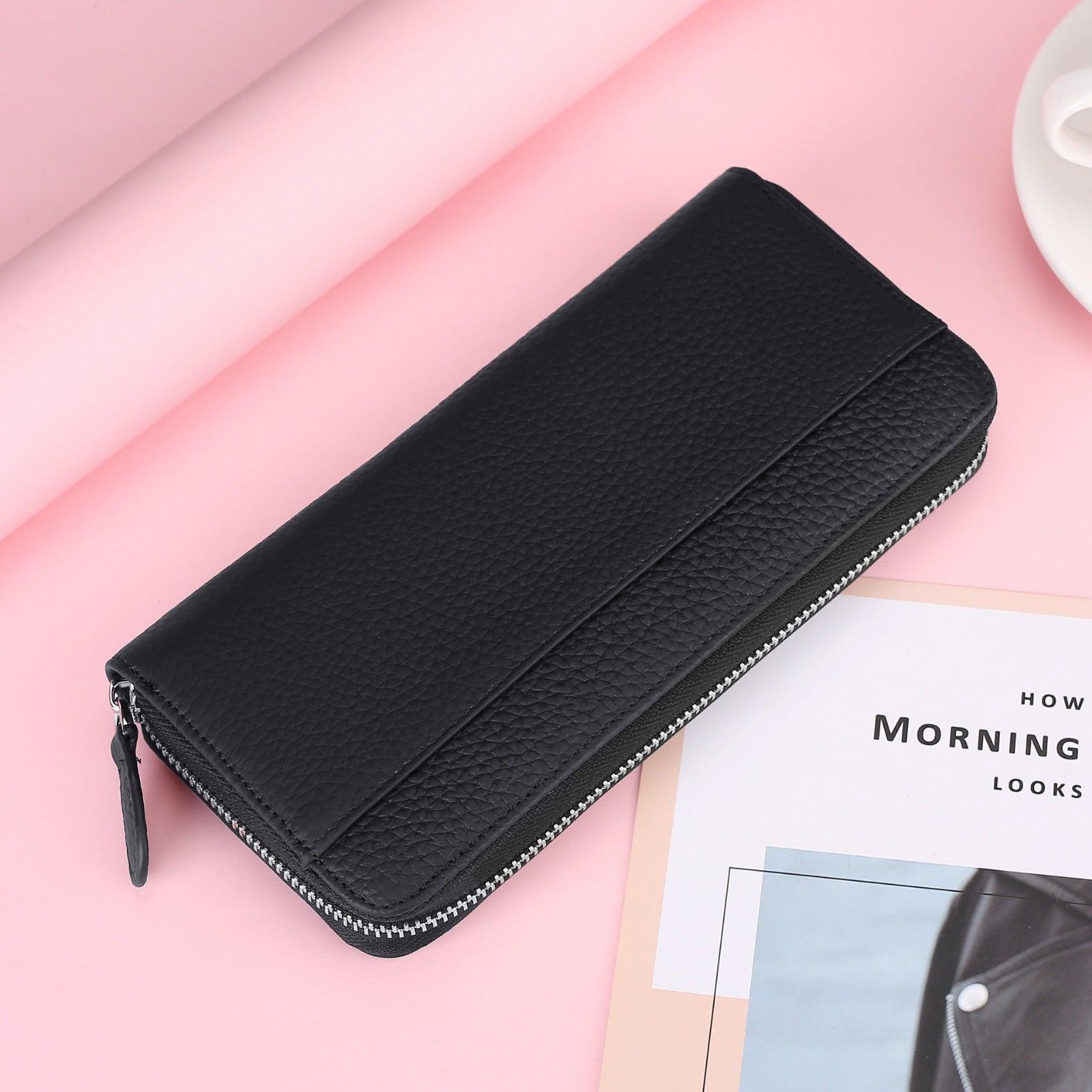 ארנק נאפה מעור מרשים ממילאנו בגיזרה נוחה ומכילה להופעה פרקטית במיוחד