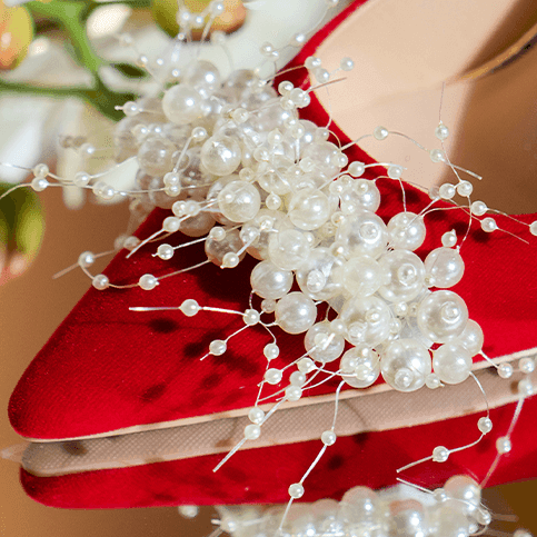 נעלי עקב מושלמות ליציאה בערב בגיזרה מושלמת ומחמיאה ללוק נשי אלגנטי - לה איסלה