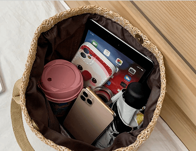 תיק קש קטן ואופנתי של מעצב איטלקי בגימור נשי טרנדי ללוק נפלא לעונה - לה איסלה