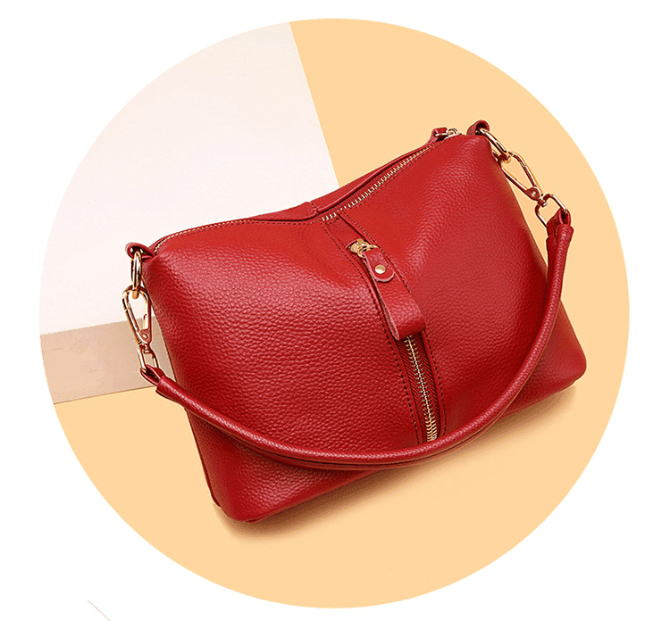 תיק עור איטלקי מעור מקורי בגימור נשי אישי לנשיאה של חפצים אישיים ללוק בוגר - לה איסלה