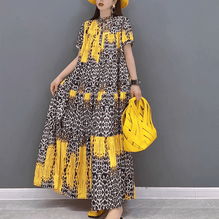 שמלת מעצב מושלמת בגימור מנומר אוברסייז להופעה נשית סוחפת וללוק אופנתי - לה איסלה