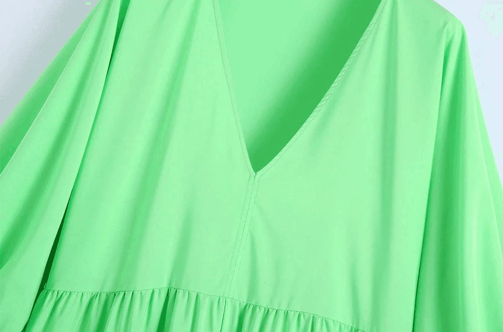 שמלת פליסה מדהימה בצבעים בוהקים להופעה נשית סוחפת וללוק מושלם לעונה - לה איסלה