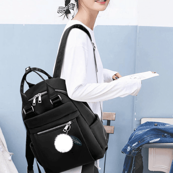 תיק גב מהמם בגימור פרקטי של תאים לאיחסון להופעה נשית קלילה ולא מתאמצת - לה איסלה