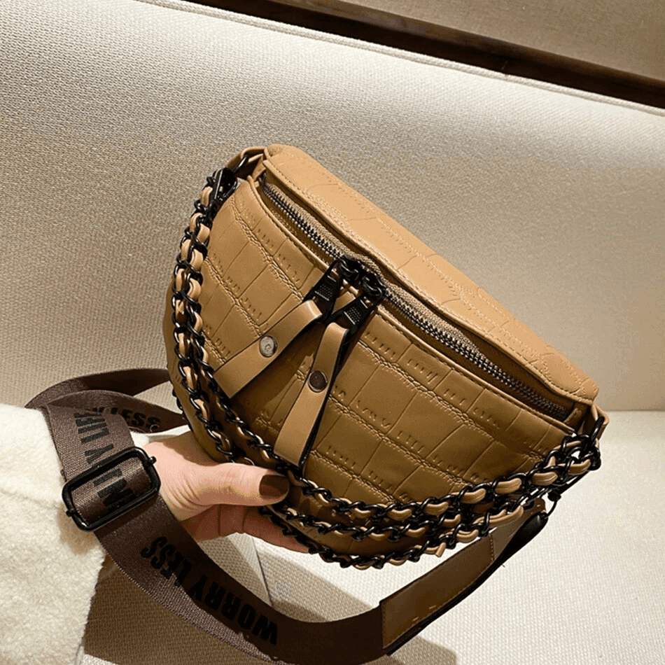 תיק קטן ליצאות בגיזרת אישית מכילה ללוק נשי אופנתי ולהופעה מעצימה - לה איסלה