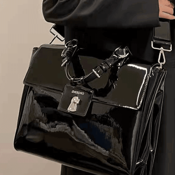 תיק לקה מושקע בעל תאים רבים להופעה טרנדית אופנתית וללוק מהפנט - לה איסלה