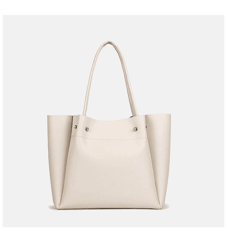 תיק קלאסי לנשיאה על הכתף של מעצב ממילאנו להופעה נשית שמקפיצה לך את הלוק - לה איסלה