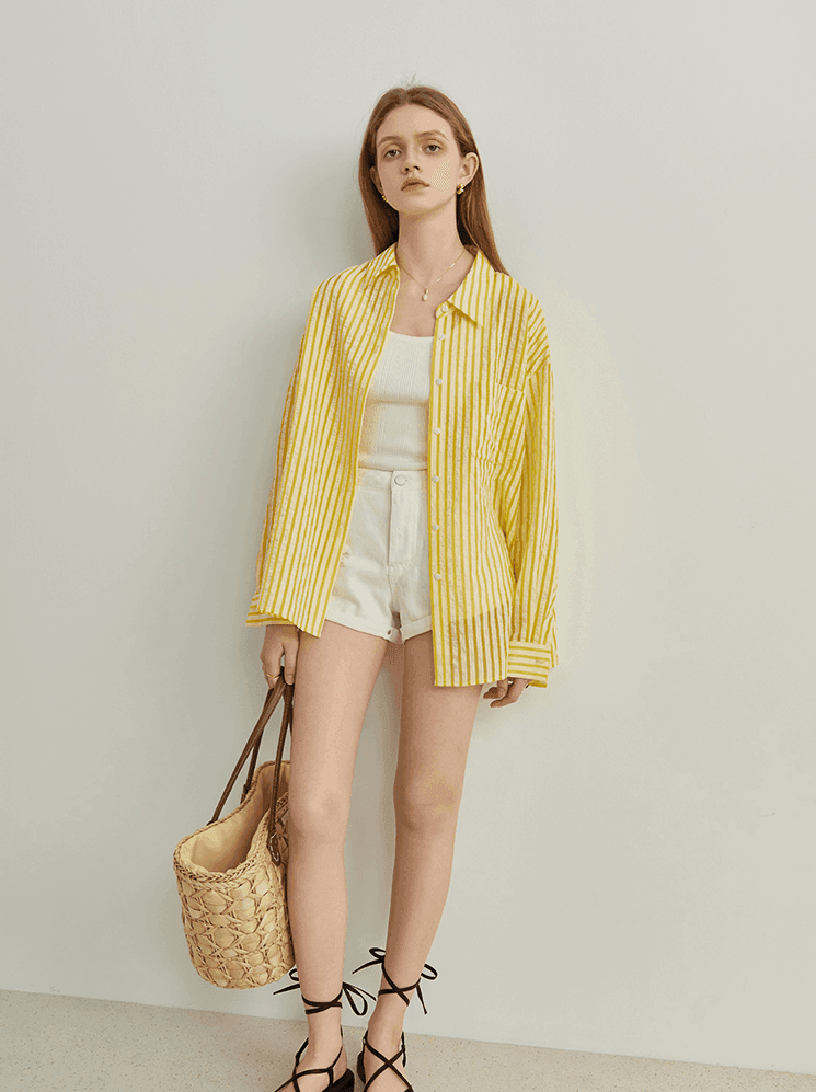 מכופתרת פשתן של מעצב ממילאנו בגימור דק וקליל להופעה נשית מרימה - לה איסלה