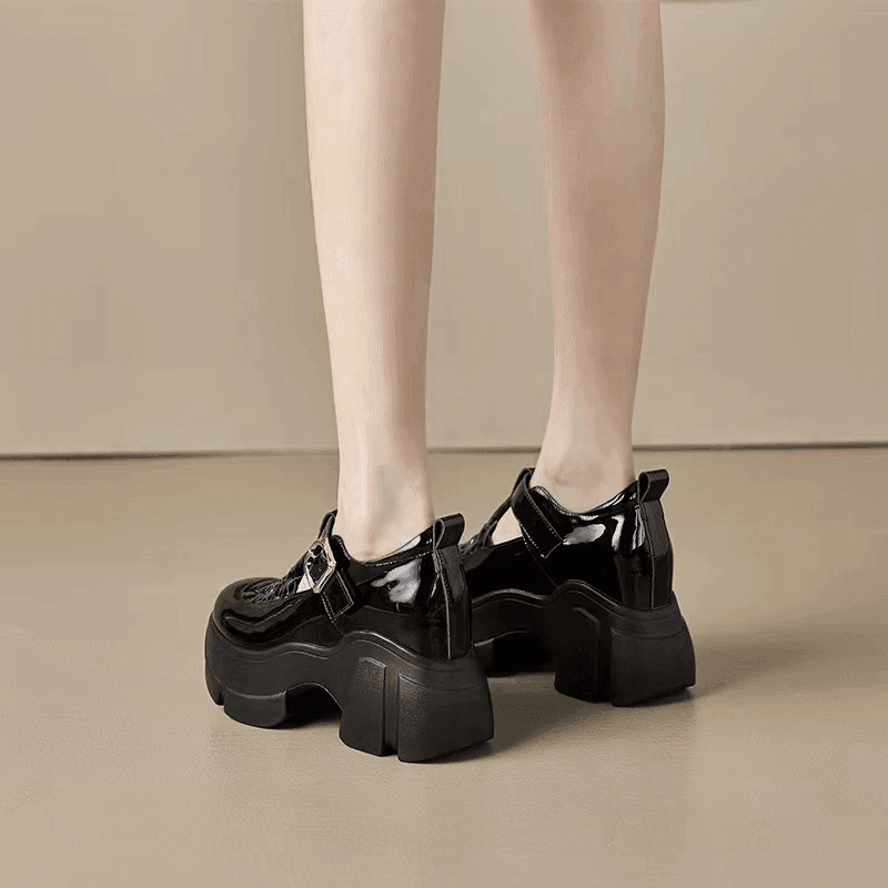 סנדל פלטפורמה גבוה וחתיכי מספרד עשוי עור מקורי ללוק נשי מדליק וללוק מנצח - לה איסלה