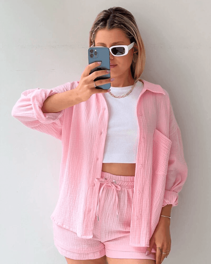 סט מקסים מפשתן של מכנס קצר ומכופתרת לוס ללוק קליל ולהופעה קייצית מרשימה - לה איסלה