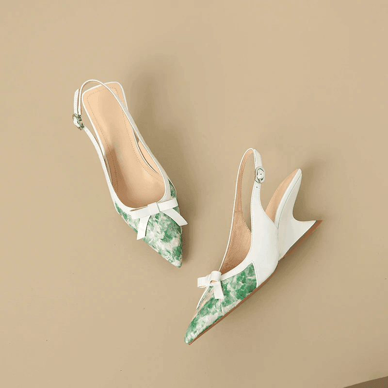 סנדל שפיץ איטלקי בגימור פפיון מרהיב ועקב ייחודי להופעה נשית מכבדת - לה איסלה