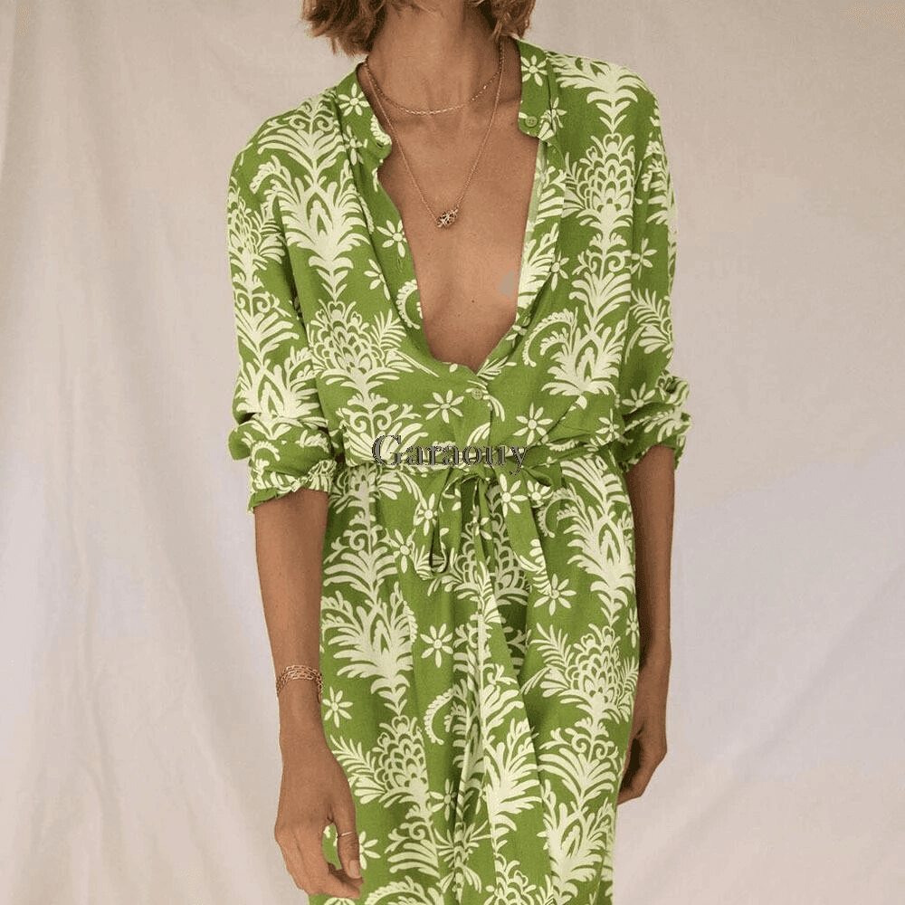 שמלת מקסי בגיזרה נשית קלילה בהדפס פרחוני להופעה נשית מדוייקת ומרהיבה - לה איסלה