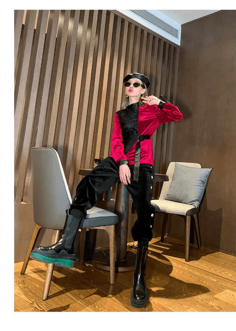 מכנס קטיפה נשי עם גומי בגיזרת סאקי מרהיבה ובשילוב כפתורי זהב הולמים ללוק מנצח - לה איסלה