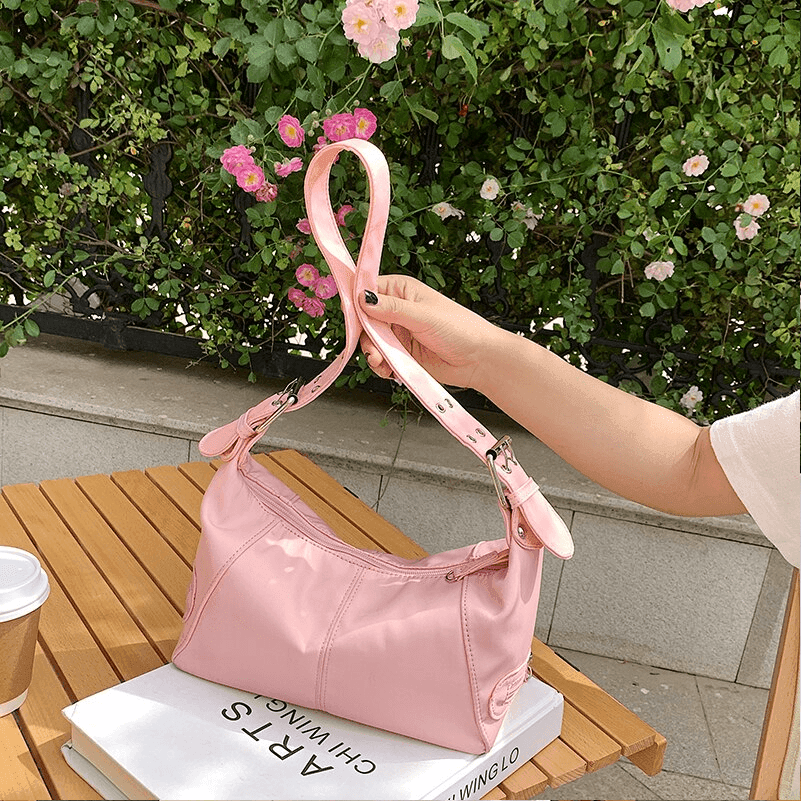 תיק אישי ליציאות בגימור בד כותנה עמיד במים ללוק נשי אופנתי ולהופעה מושלמת - לה איסלה