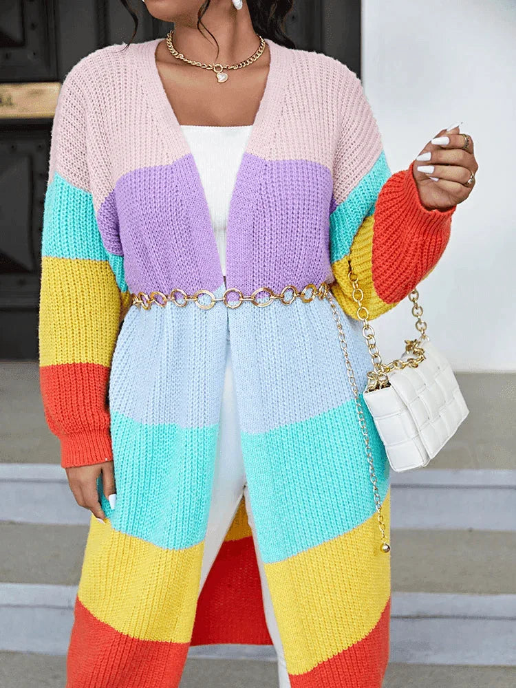 סריג קרדיגן מקסי בשילוב צבעוני מהמם להופעה מרהיבה ביופיה ולנשיות מתפרצת - לה איסלה