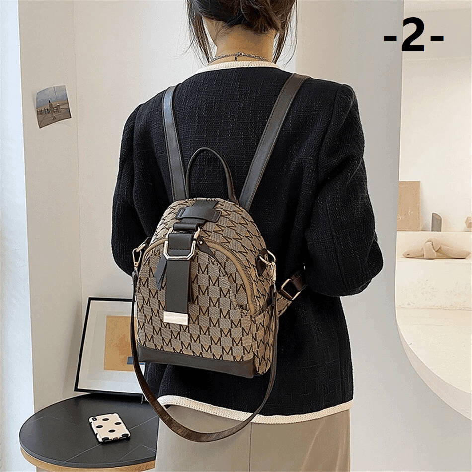 תיק של מעצב העל הנורווגי בעיצוב אופנתי היסטרי ללוק שלא ישכחו לך לעולם - לה איסלה