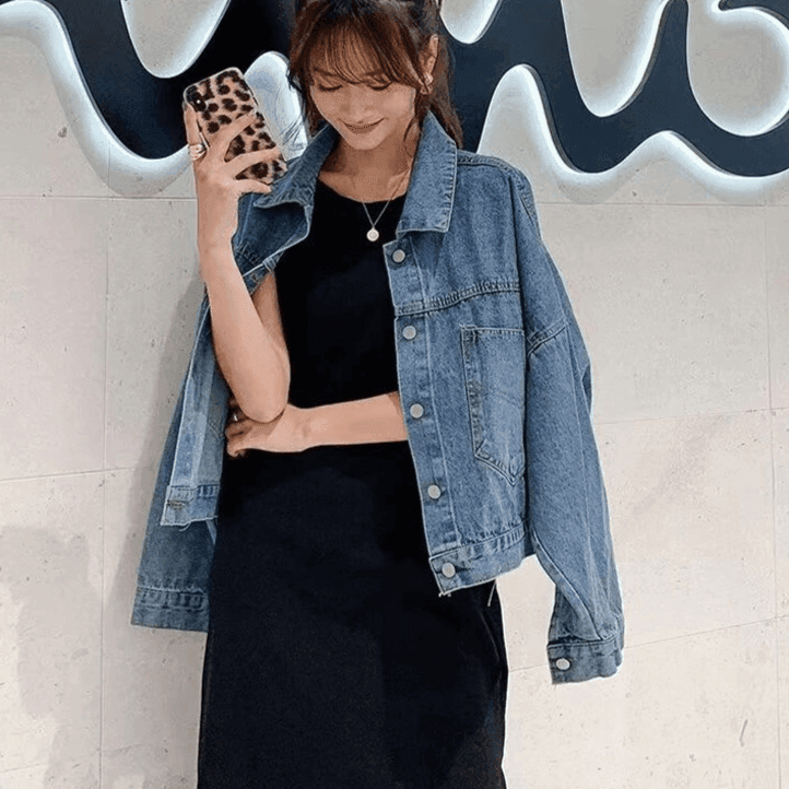 ג'קט ג'ינס משובח בשילוב דמות מיקי מאוס בזרקונים נוצצים ללוק נשי יפייפה - לה איסלה