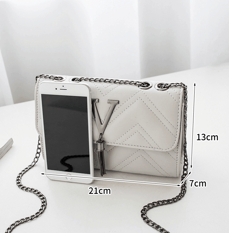 תיק בסיגנון 'איב סאן לורן' לנשיאה של חפצי ערך ללוק מסוגנן - לה איסלה