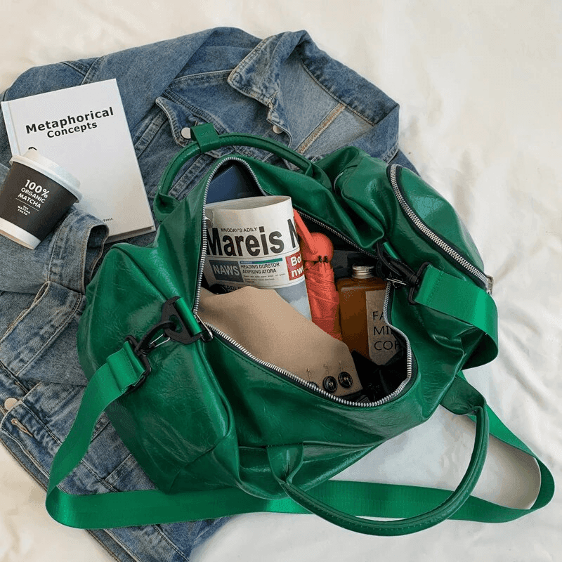 תיק עור גדול בחלוקה חכמה של תאים ללוק פרקטי משגע ולהופעה אופנתית במיוחד - לה איסלה