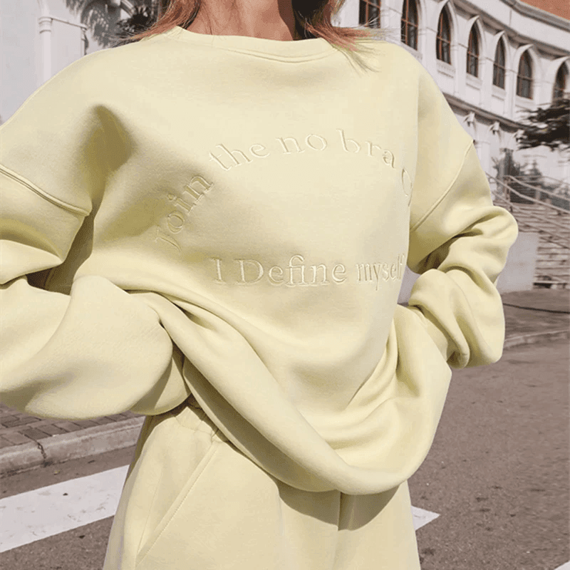 סט מושלם מכותנה של מכנס קצר וחולצת פוטר מדליקה ללוק נשי היפסטרי מהמם - לה איסלה