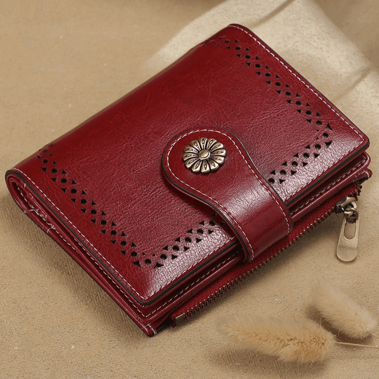 ארנק עור מקורי מאיטליה של מעצב בגיזרה פרקטית ובחלוקה חכמה של תאים ללוק אופנתי - לה איסלה