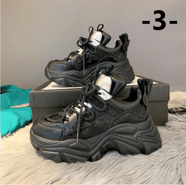 סניקרס אופנתיות בגיזרה נשית אורטופדית להופעה מחטבת ומחיאה וללוק בולט - לה איסלה