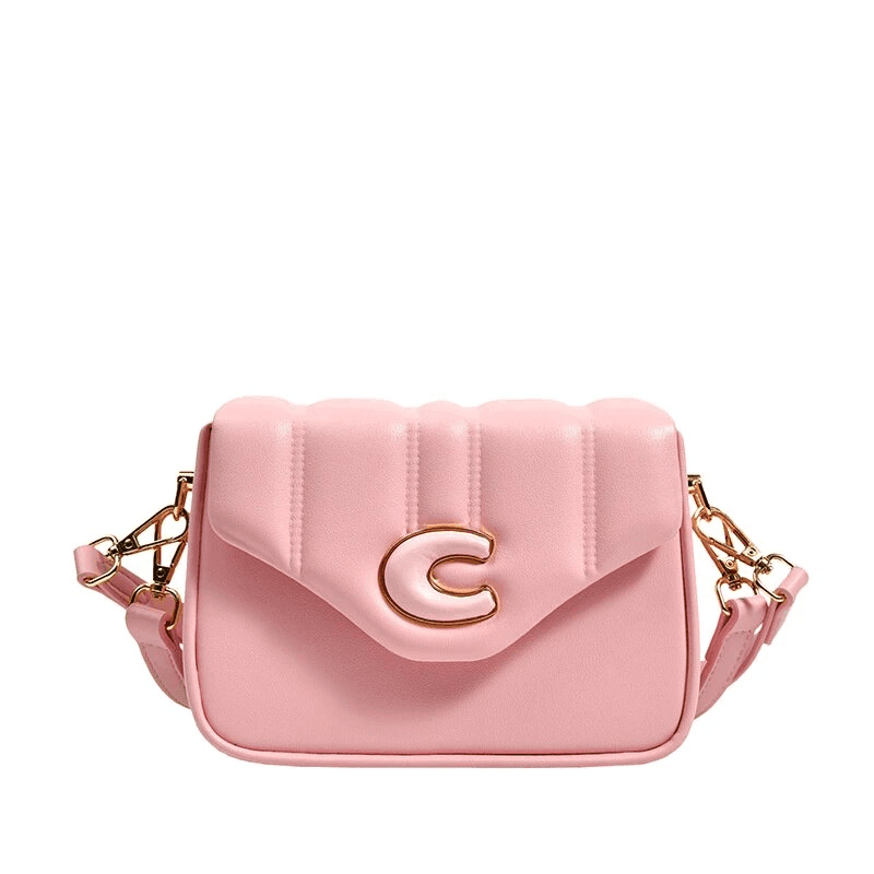 תיק אלגנטי מאיטליה לאירועים בשיק נשי ייחודי להופעה של אישה עצמאית - לה איסלה