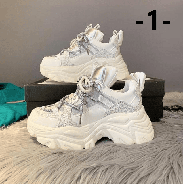 סניקרס אופנתיות בגיזרה נשית אורטופדית להופעה מחטבת ומחיאה וללוק בולט - לה איסלה