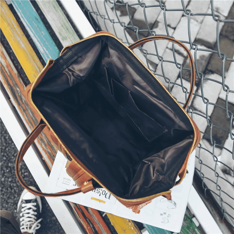 תיק גב מושלם מעור לנשיאת 'לפטופ' וחפצים אישיים בסיגנון נוכח מתמיד - לה איסלה