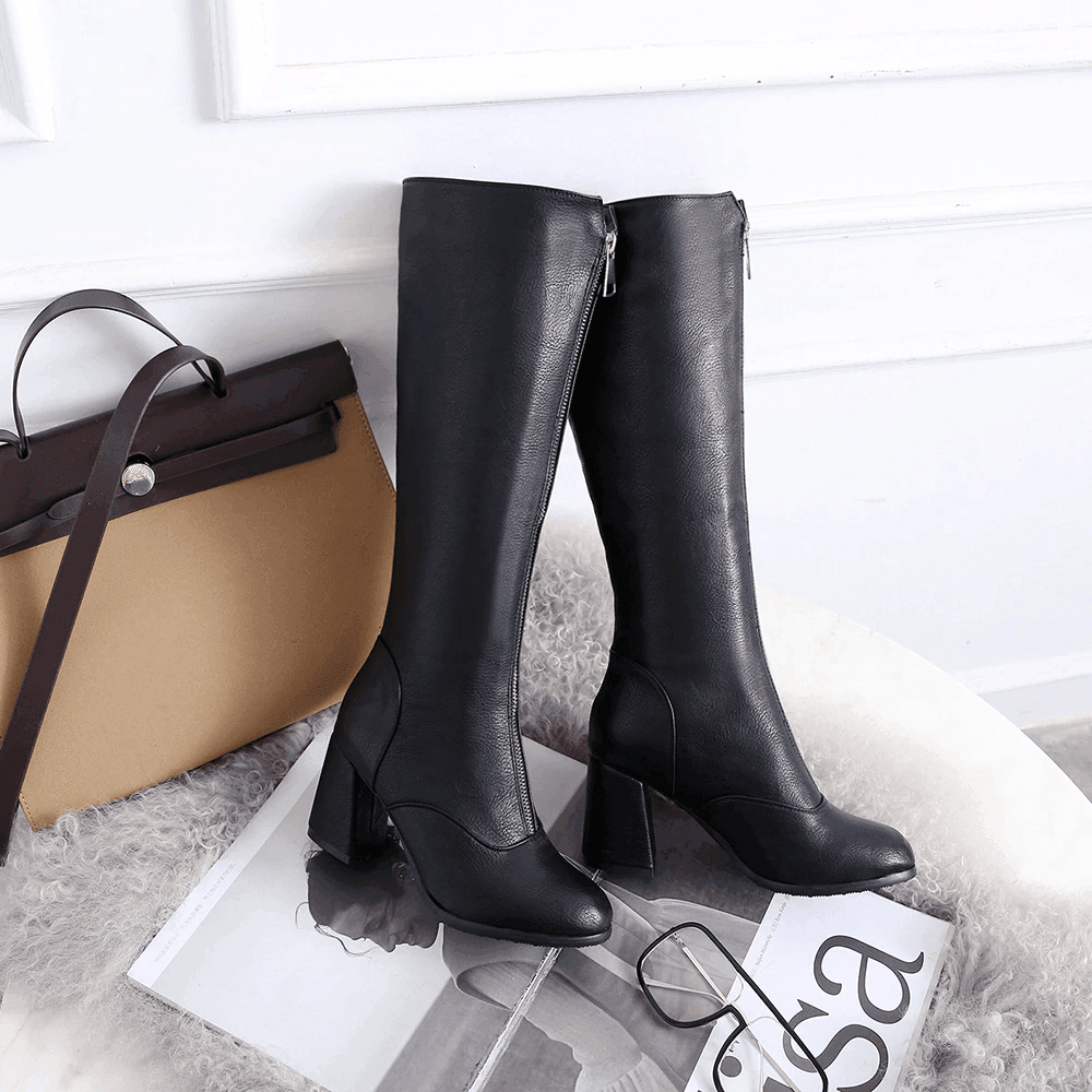 מגף גבוה מספרד בגיזרה מיוחדת עם ריץ רץ ובחימום פנימי נוח להופעה בולטת עם נוכחות - לה איסלה