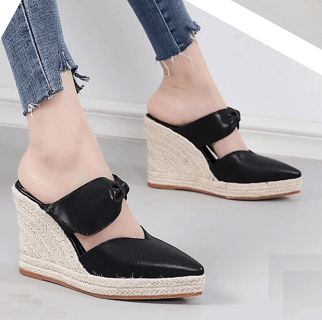 כפכפי קנבס היסטריות בגימור נשי מהפנט להופעה חתיכית וללוק שתמיד תרגישי בו ביטחון - לה איסלה