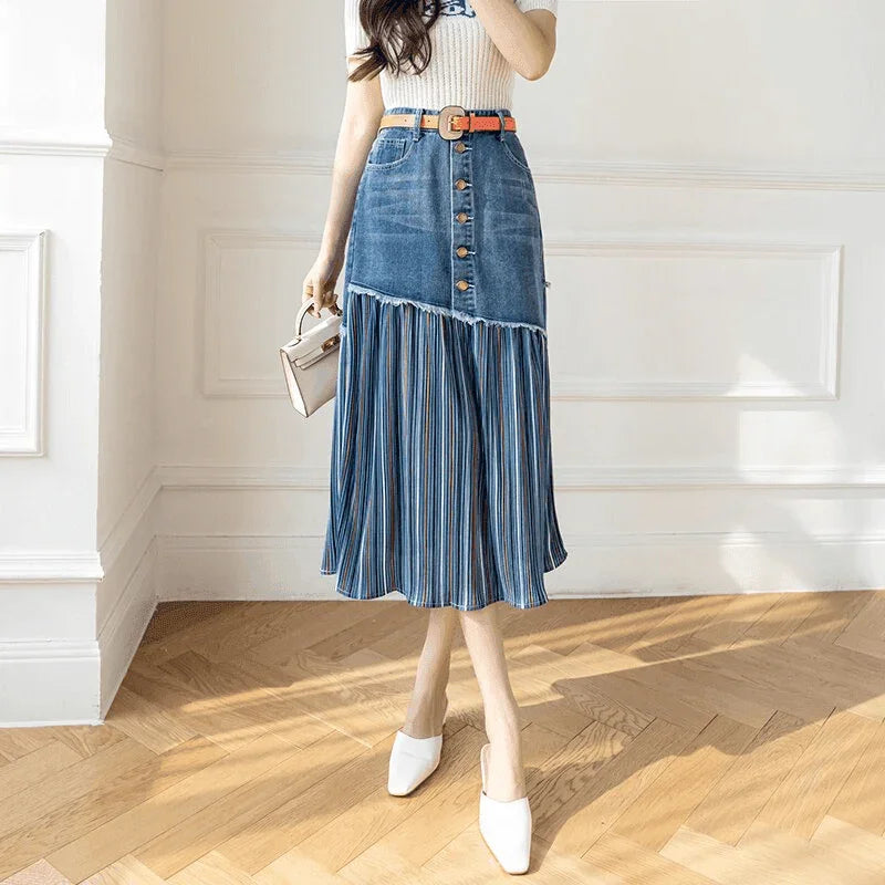 חצאית ג'ינס משולבת בד כותנה בצבעוניות של פסים אופנתיים ללוק הכי נכון לעכשיו - לה איסלה