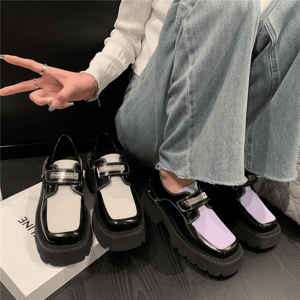 מוקסין רטרו מעור מקורי של מעצב בלעדי להופעה של אישה שרוצה לתת לוק מטורף - לה איסלה