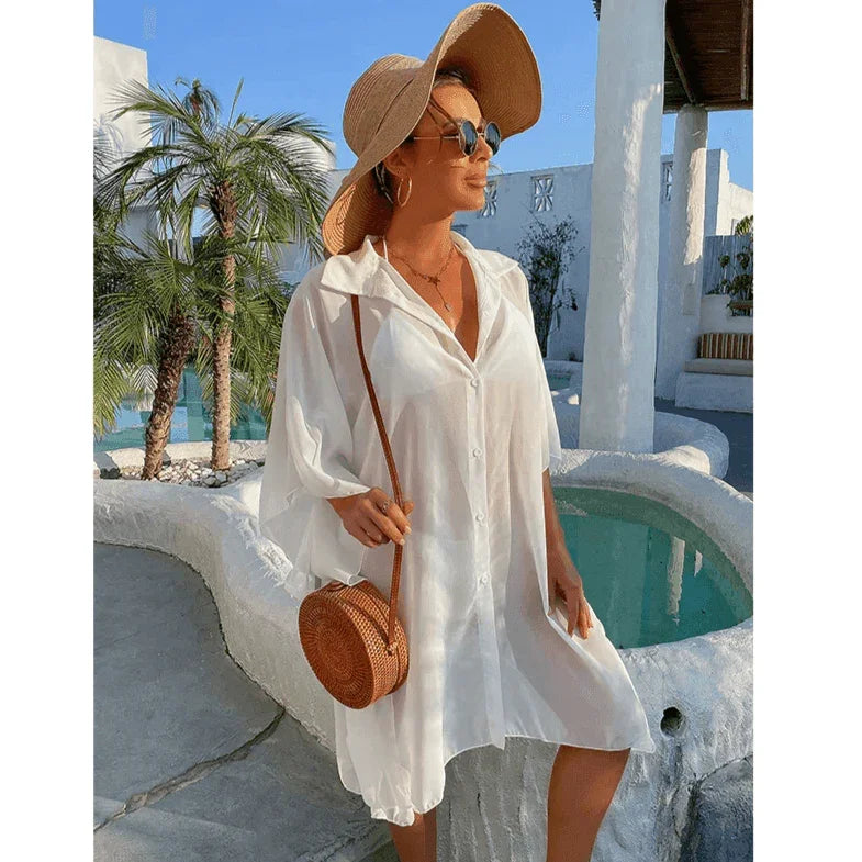 טוניקת חוף משגעת בגיזרה קלילה ונושמת בסיגנון אוברסייז מכופתר ללוק היסטרי - לה איסלה