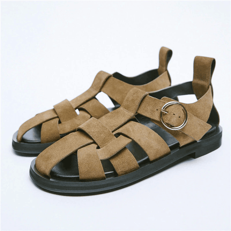 סנדל גלדיאטור מעור מקורי באימום רחב ובגיזרה אורטופדית להופעה קייצית אופנתית - לה איסלה