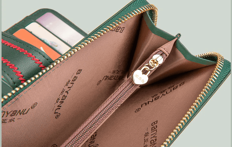 ארנק עור מקורי בחלוקת פטנט נוחה של תאים ללוק אופנתי ייחודי ולהופעה פרקטית - לה איסלה