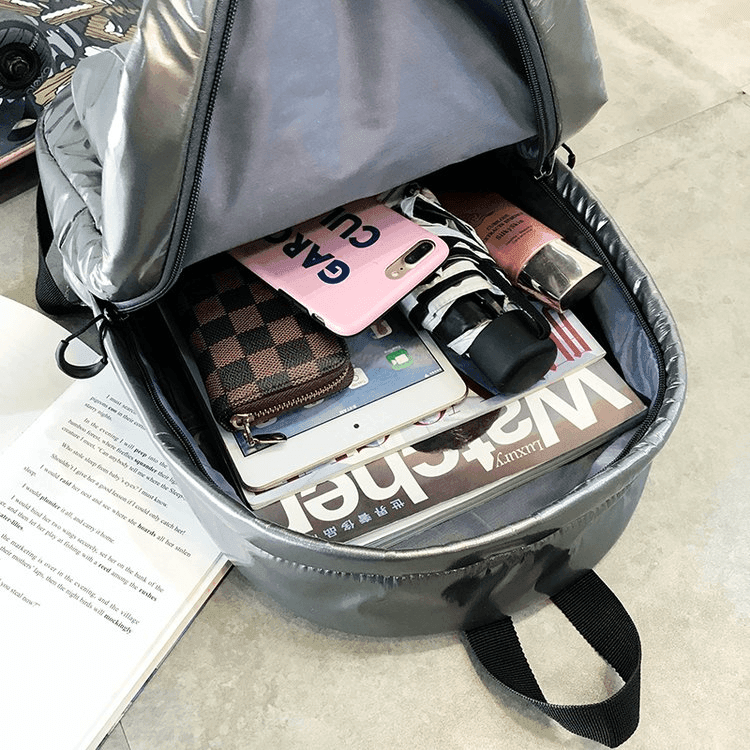 תיק פוף של מעצב ממילאנו בגיזרה שיקית אופנתית להופעה נשית ממגנטת - לה איסלה