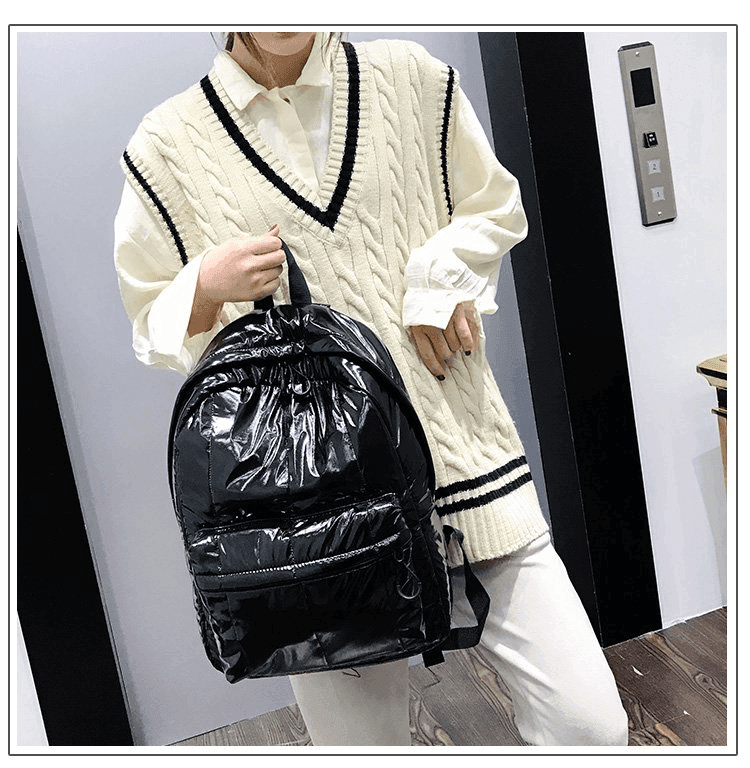 תיק פוף של מעצב ממילאנו בגיזרה שיקית אופנתית להופעה נשית ממגנטת - לה איסלה