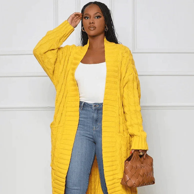 קרדיגן סריג ארוך בגיזרה נשית נשפכת ללוק חורפי עדין ולא מתאמץ - לה איסלה