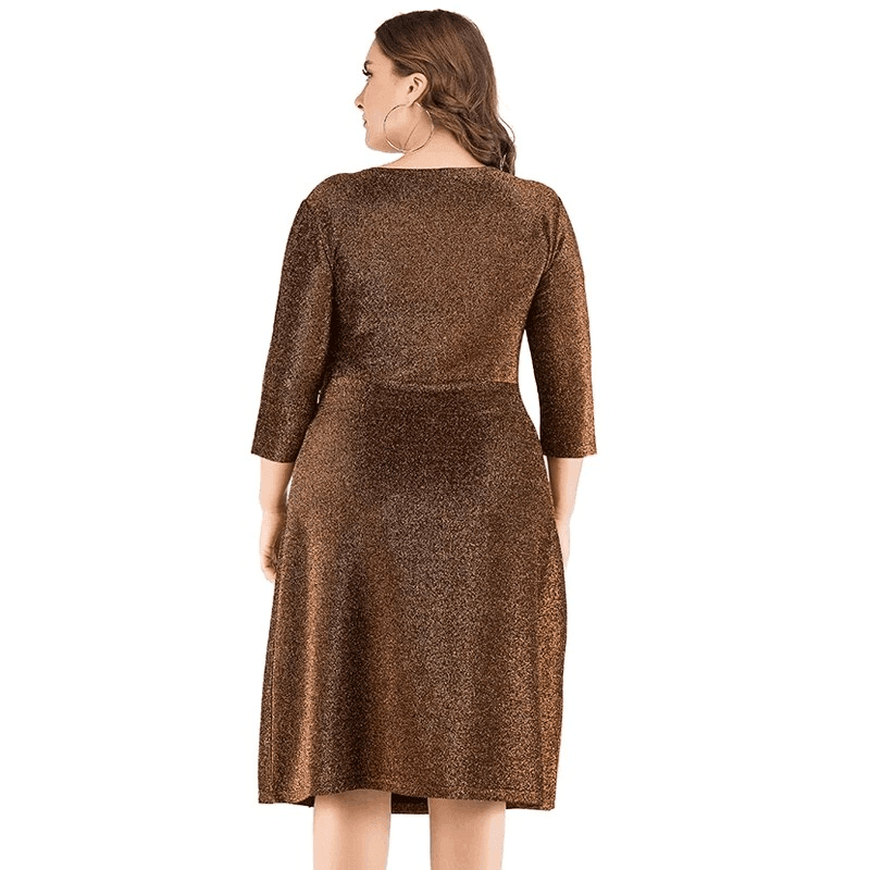 שמלת ערב עונתית בגיזרה נשית נוצצת למידות גדולות בסיגנון איטלקי מרהיב - לה איסלה