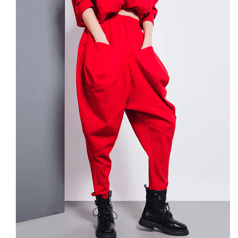 מכנס אוברסייז בגיזרת סאקי מדליקה ללוק סטייליסטי מגניב - לה איסלה