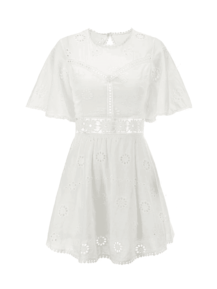 שמלה לבנה מושלמת לשבועות בגיזרת תחרה פרחונית ללוק של אישה שמבינה באופנה - לה איסלה